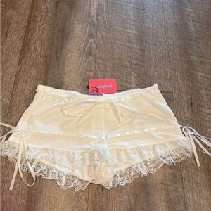 Edikted White Lacey shorts